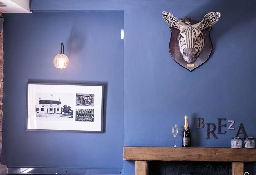 Отель The Goudhurst Inn