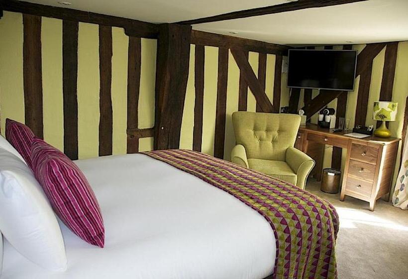 ホテル The Oaksmere