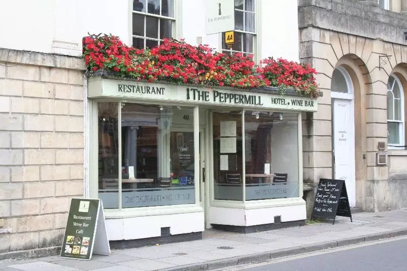 The Peppermill Town House Hotel & Restaurant