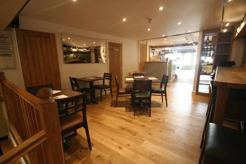 The Peppermill Town House Hotel & Restaurant