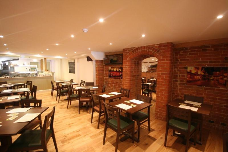 The Peppermill Town House Hotel & Restaurant