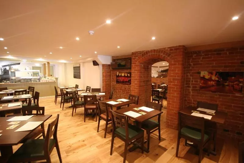The Peppermill Town House Hotel & Restaurant