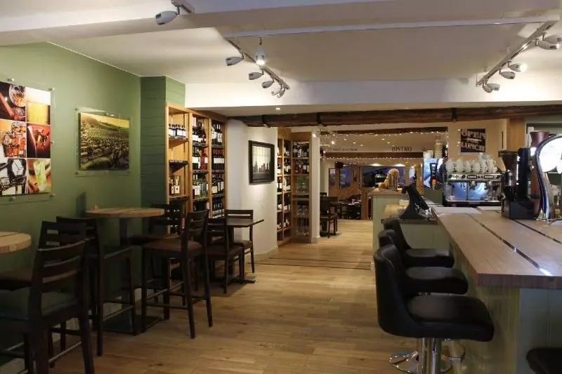 The Peppermill Town House Hotel & Restaurant