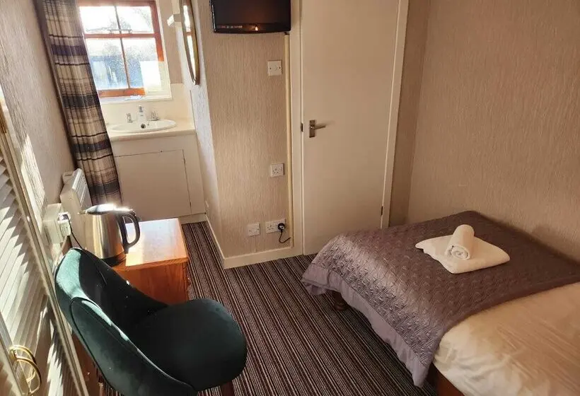 هتل West End Guest House