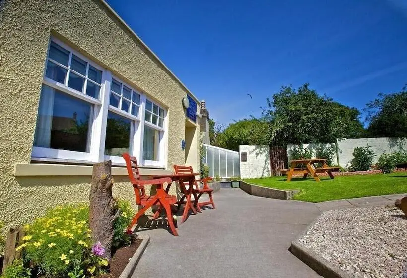هتل West End Guest House
