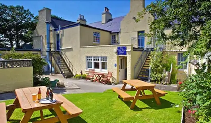 هتل West End Guest House