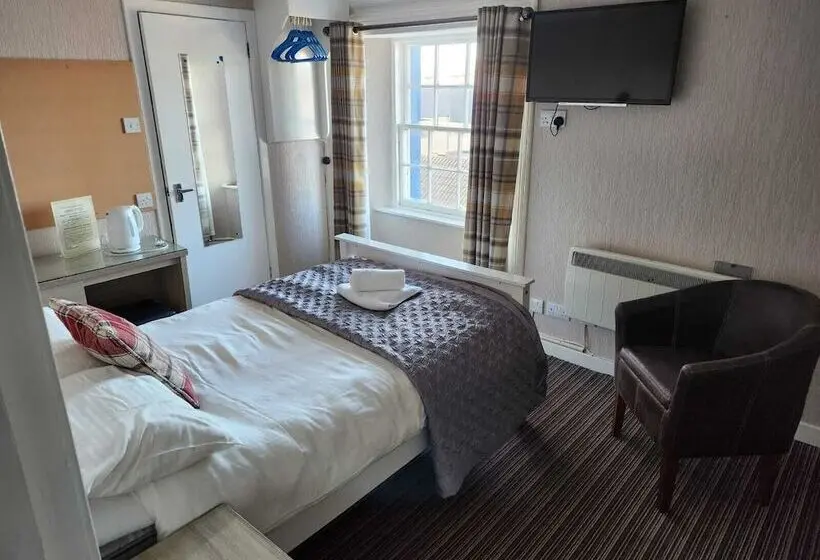 هتل West End Guest House