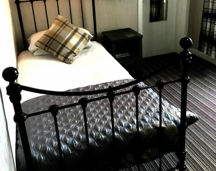 Hotel West End Guest House