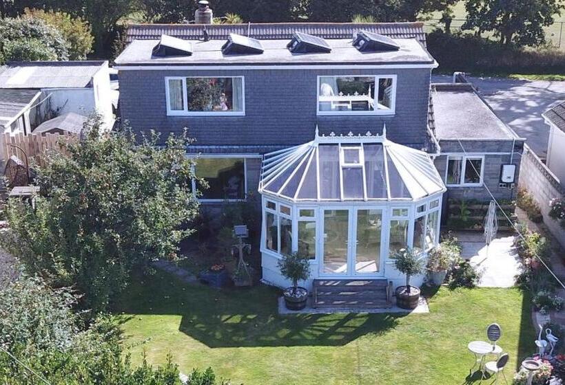 Seven Bed And Breakfast