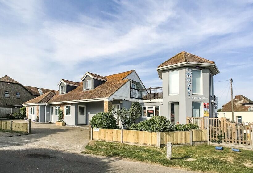 The Waves B&b