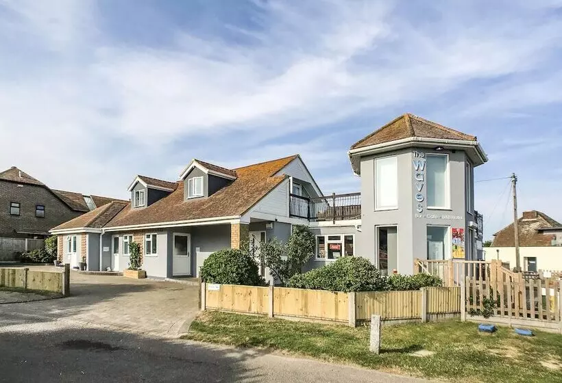 The Waves B&b