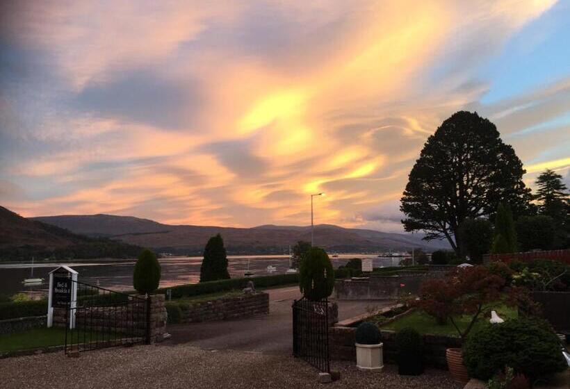 تختخواب و صبحانه Westcourt Guest House