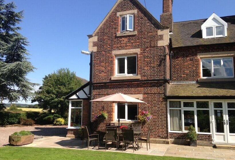 Whitethorn Bed And Breakfast