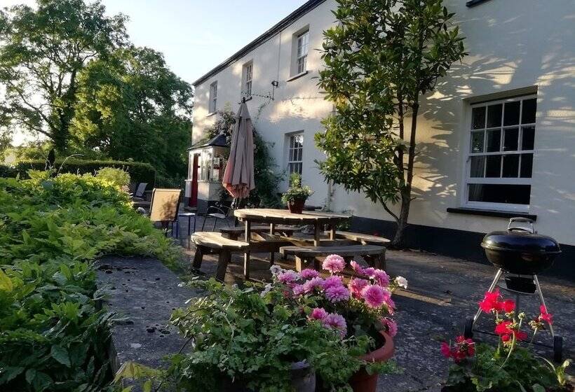 Buckley Farmhouse B & B