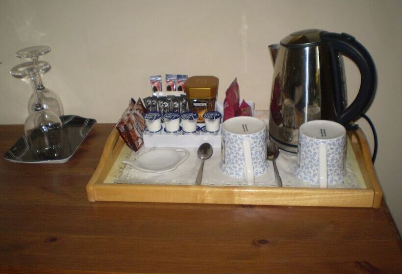 Buckley Farmhouse B & B