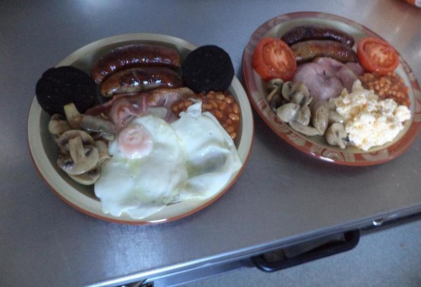 تختخواب و صبحانه Cook S Quarters