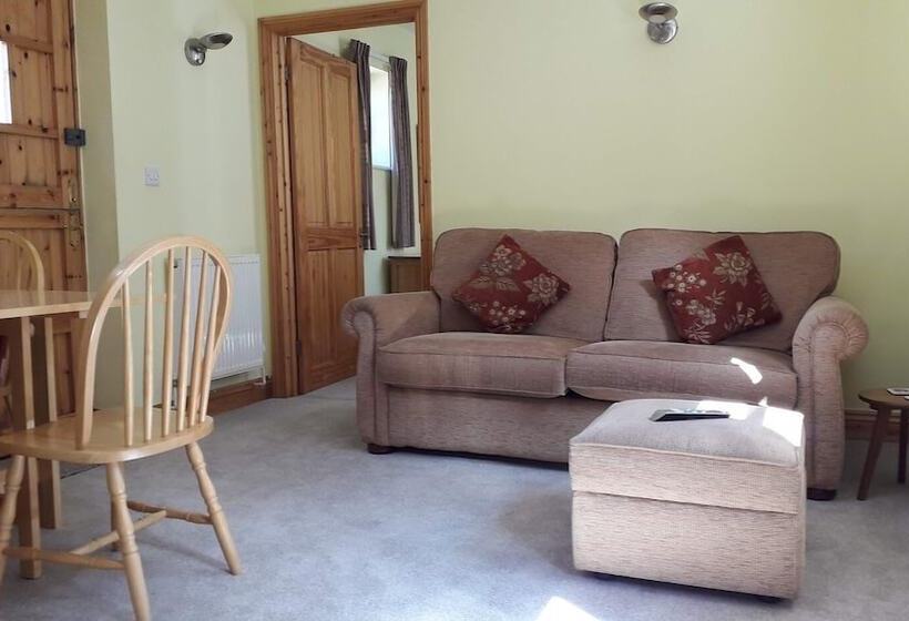 צימר Courtbrook Farm