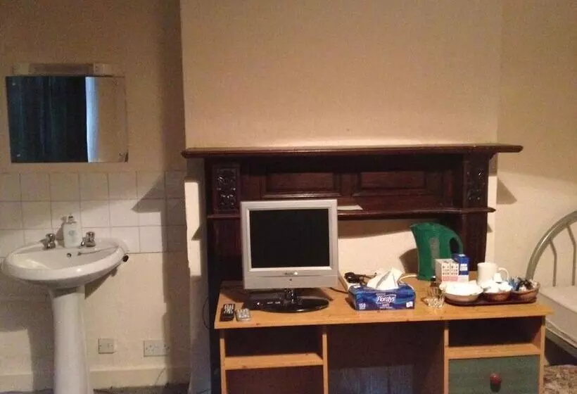 تختخواب و صبحانه Lenton Lodge Guest House