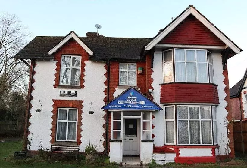 تختخواب و صبحانه Lenton Lodge Guest House