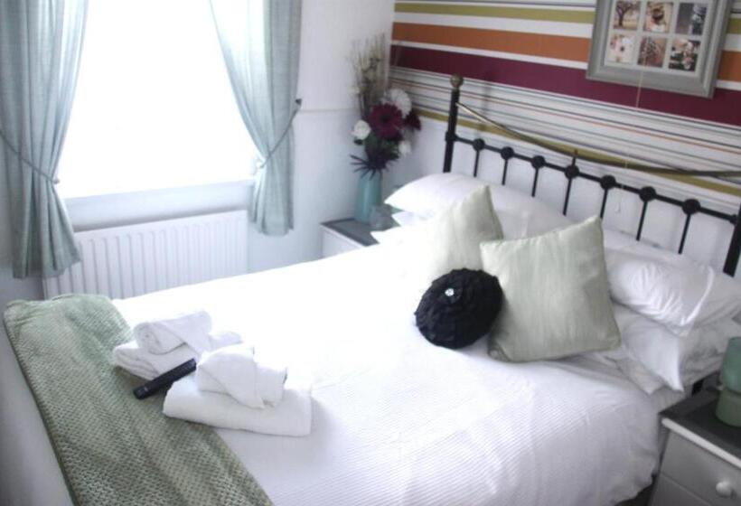 צימר Serena Court