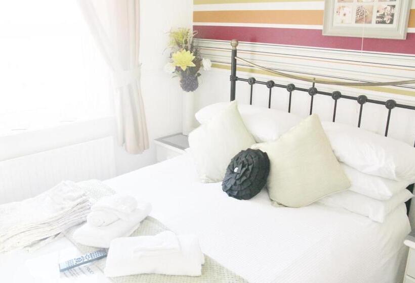 צימר Serena Court