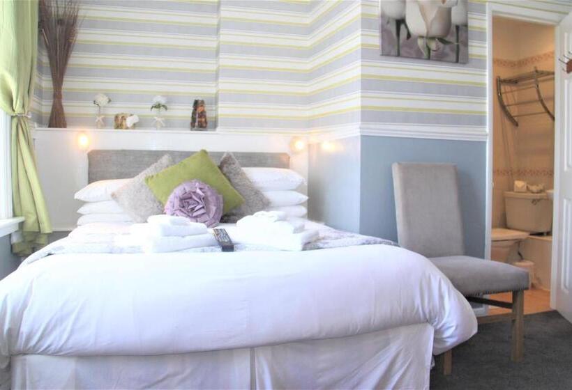 צימר Serena Court