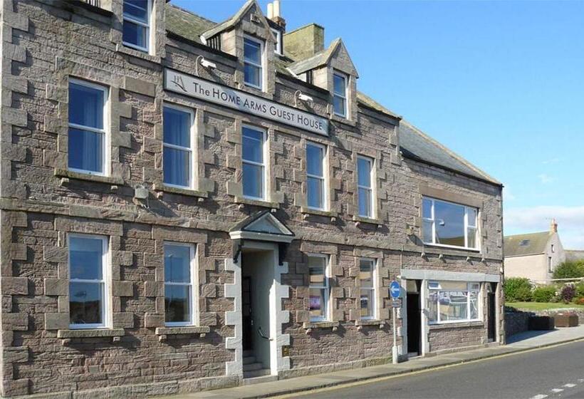 مبيت وإفطار The Home Arms Guesthouse