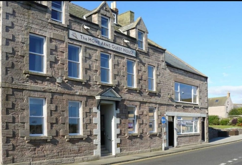 مبيت وإفطار The Home Arms Guesthouse