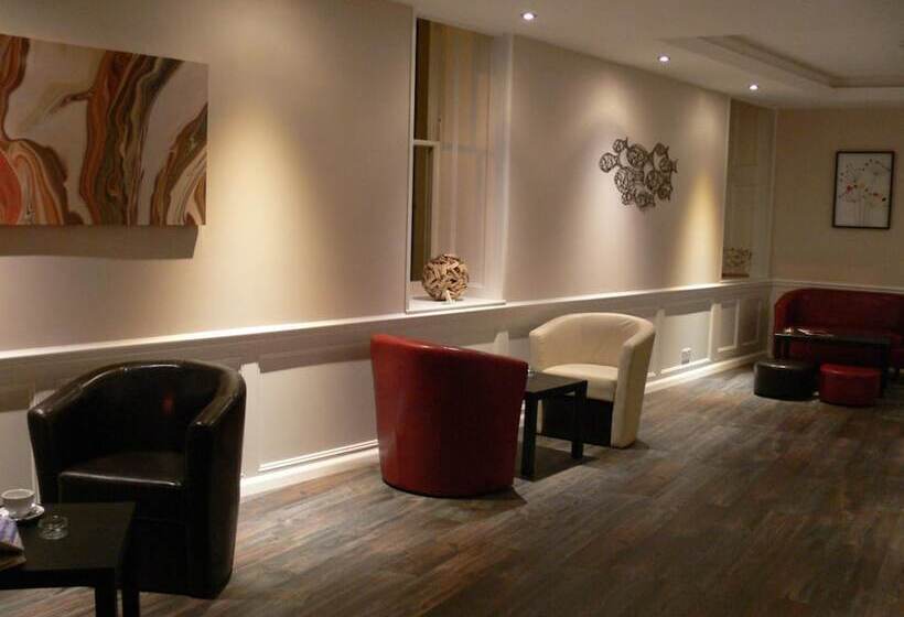 مبيت وإفطار The Home Arms Guesthouse