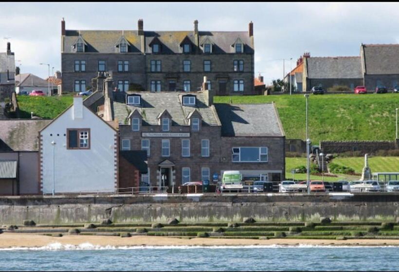 مبيت وإفطار The Home Arms Guesthouse