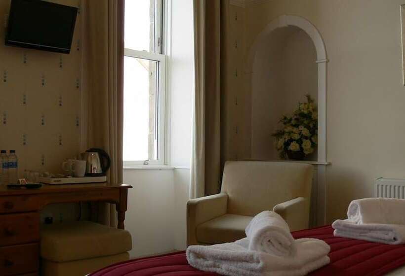 مبيت وإفطار The Home Arms Guesthouse