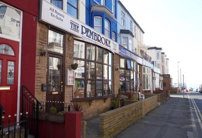 住宿加早餐  The Pembroke