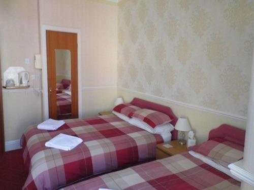 住宿加早餐  The Pembroke