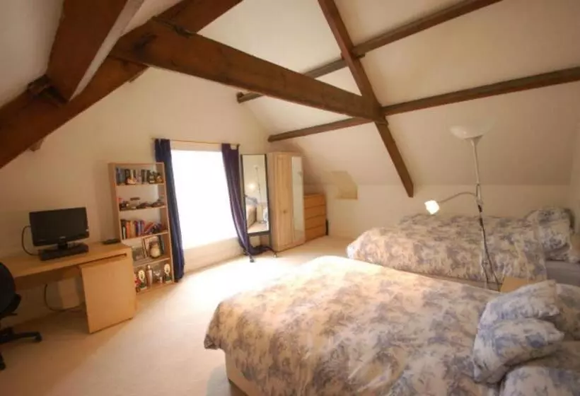 Clemenstone House B&b