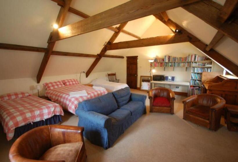 Clemenstone House B&b