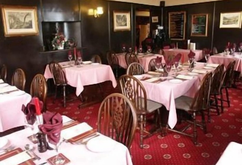 ホテル The Blacksmiths Arms