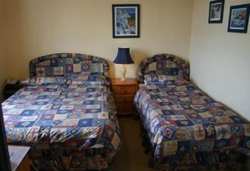 ホテル The Blacksmiths Arms