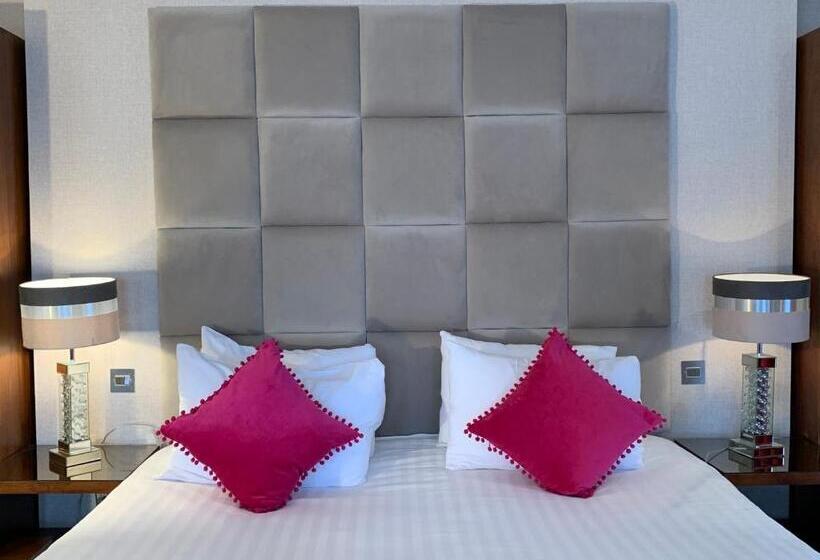 ホテル The Whistledown