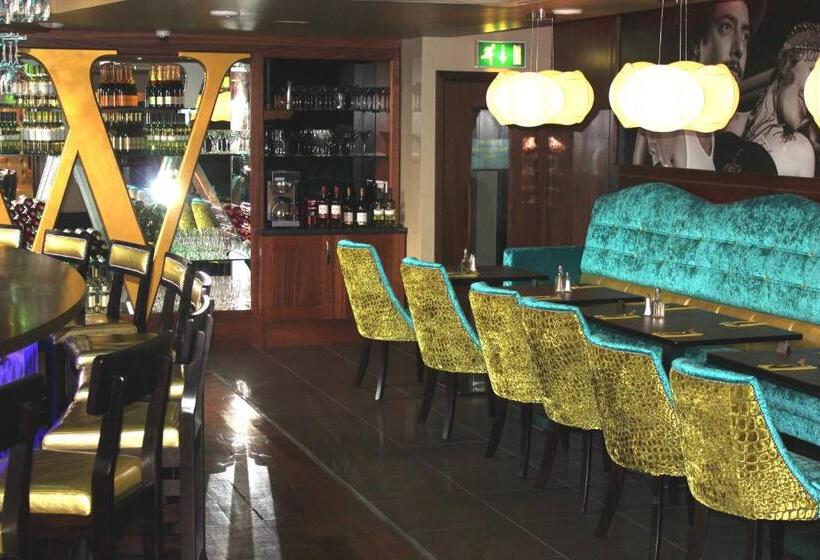 ホテル The Whistledown