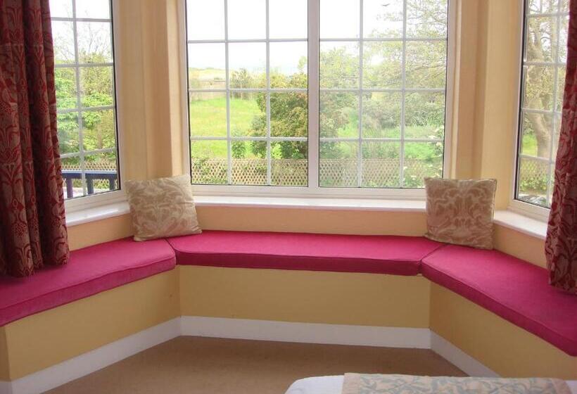 בית מלון כפרי Yellow Mountain