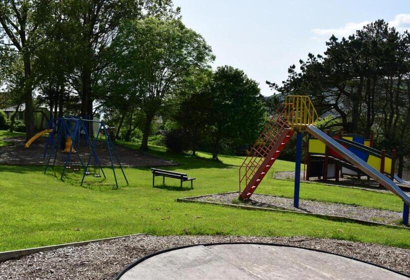 모텔 Newlands Holidays