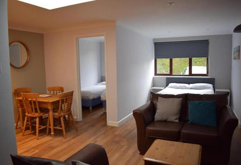 모텔 Newlands Holidays