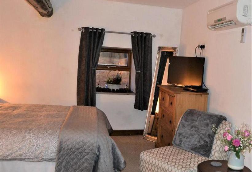 The Garsdale Bed & Breakfast   Goats And Oats At Garsdale