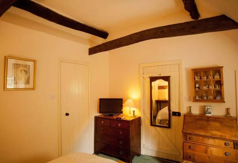 The Old Stables B&b