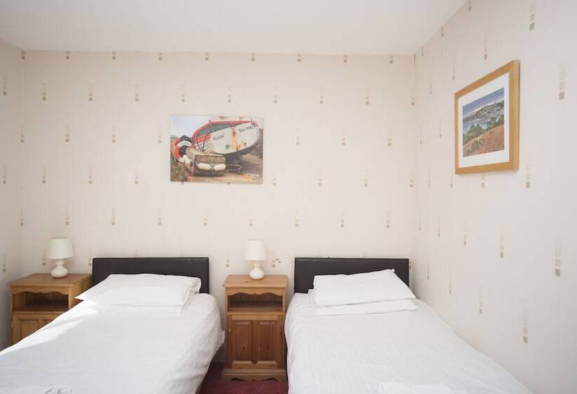 The Sun Bay Hotel & Restaurant