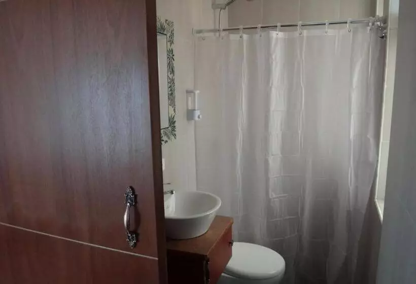 Bed And Breakfast La Uvilla