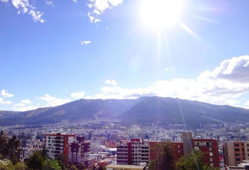 Bed And Breakfast La Uvilla