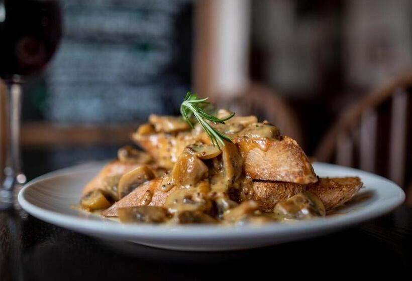 Nocleg ze śniadaniem The Fox And Goose