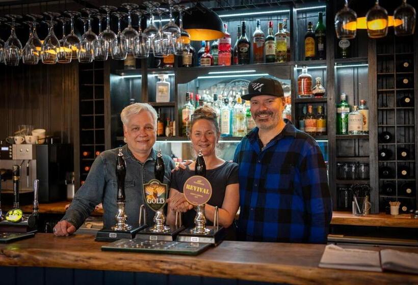 Nocleg ze śniadaniem The Fox And Goose