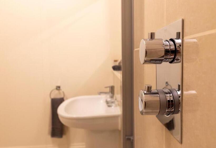 Nocleg ze śniadaniem The Fox And Goose